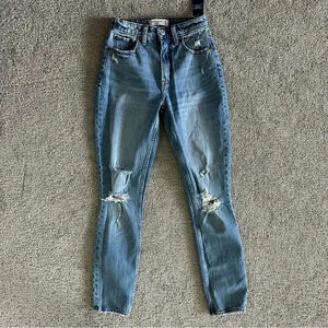 Abercrombie & Fitch The Skinny High Rise Jeans Size 25 Long
